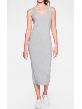 Like new! Athleta River Rib Sweater Dress - Merino Extra Fine Wool - Gray